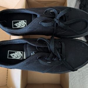 Vans Men's All-Black Sneakers